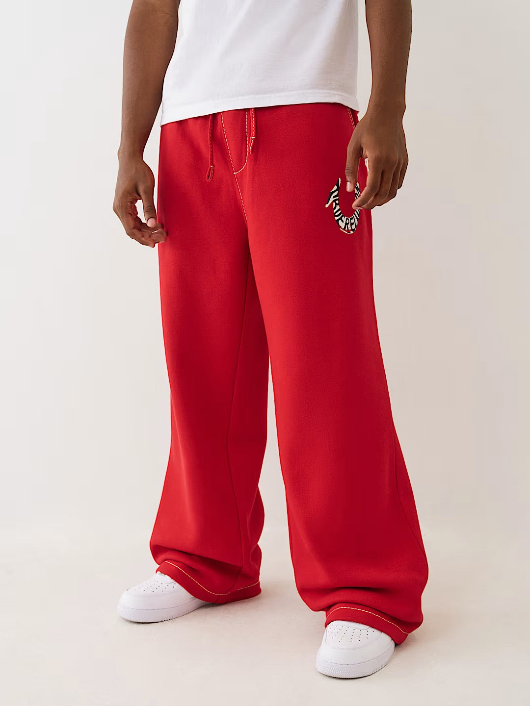 True Religion - Painted Horseshoe Baggy Big T Sweatpant