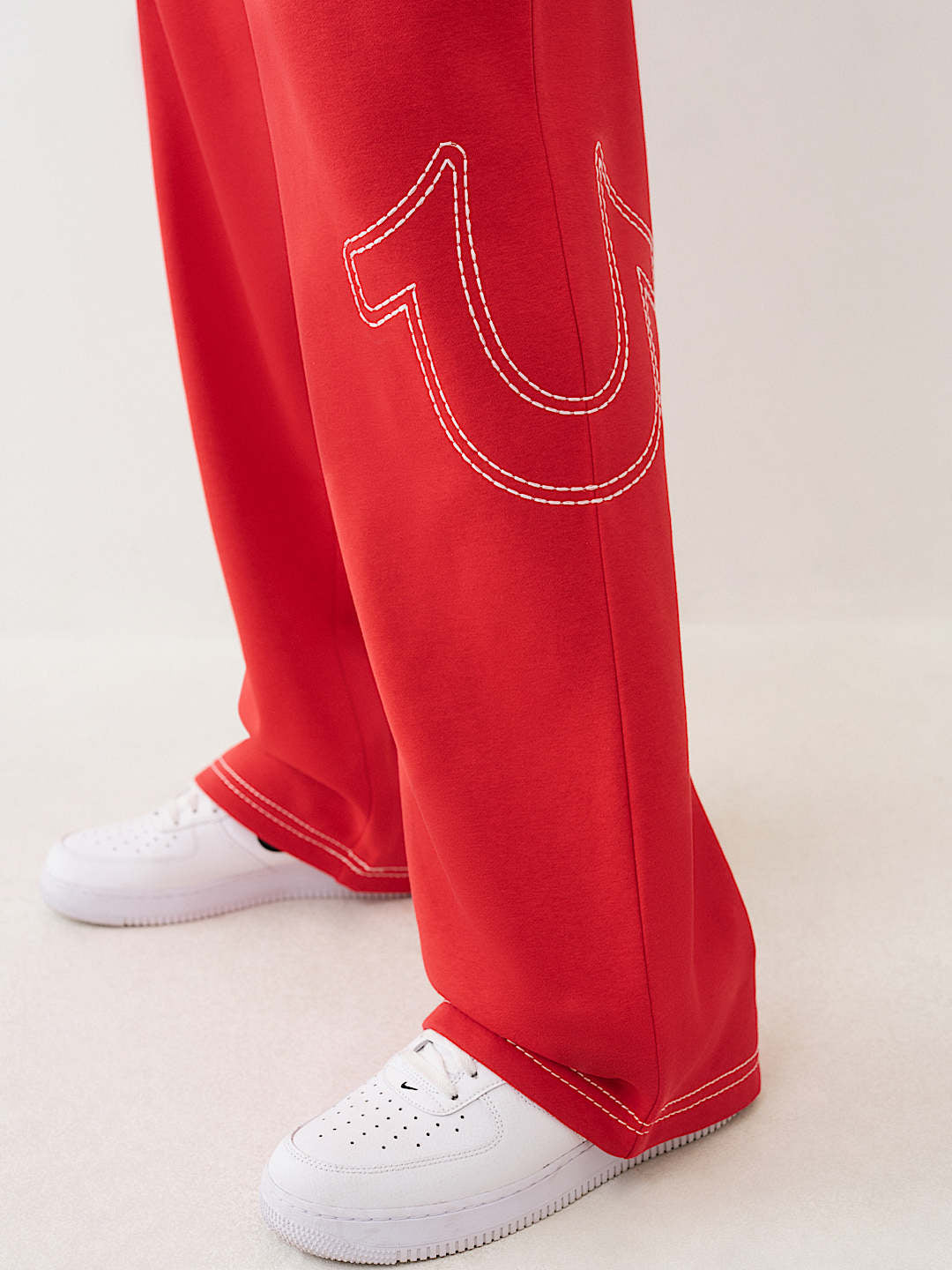 True Religion - Baggy Big T Sweatpant