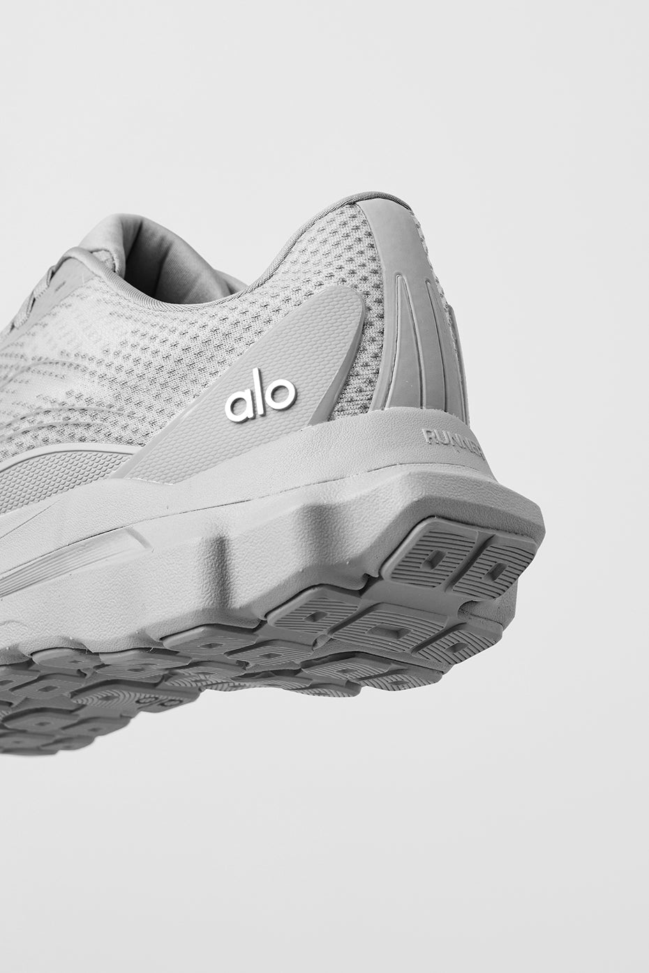 Alo Yoga - ALO Runner