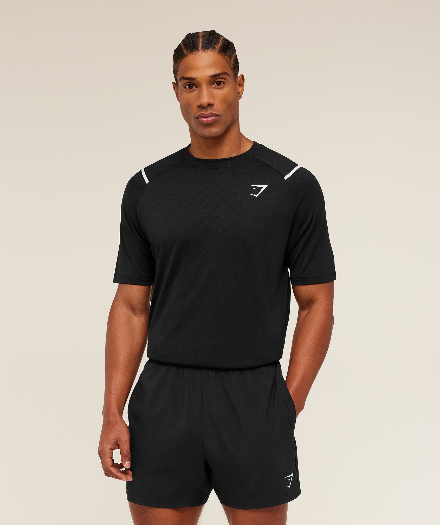 GYMSHARK - Arrival Contrast T-Shirt