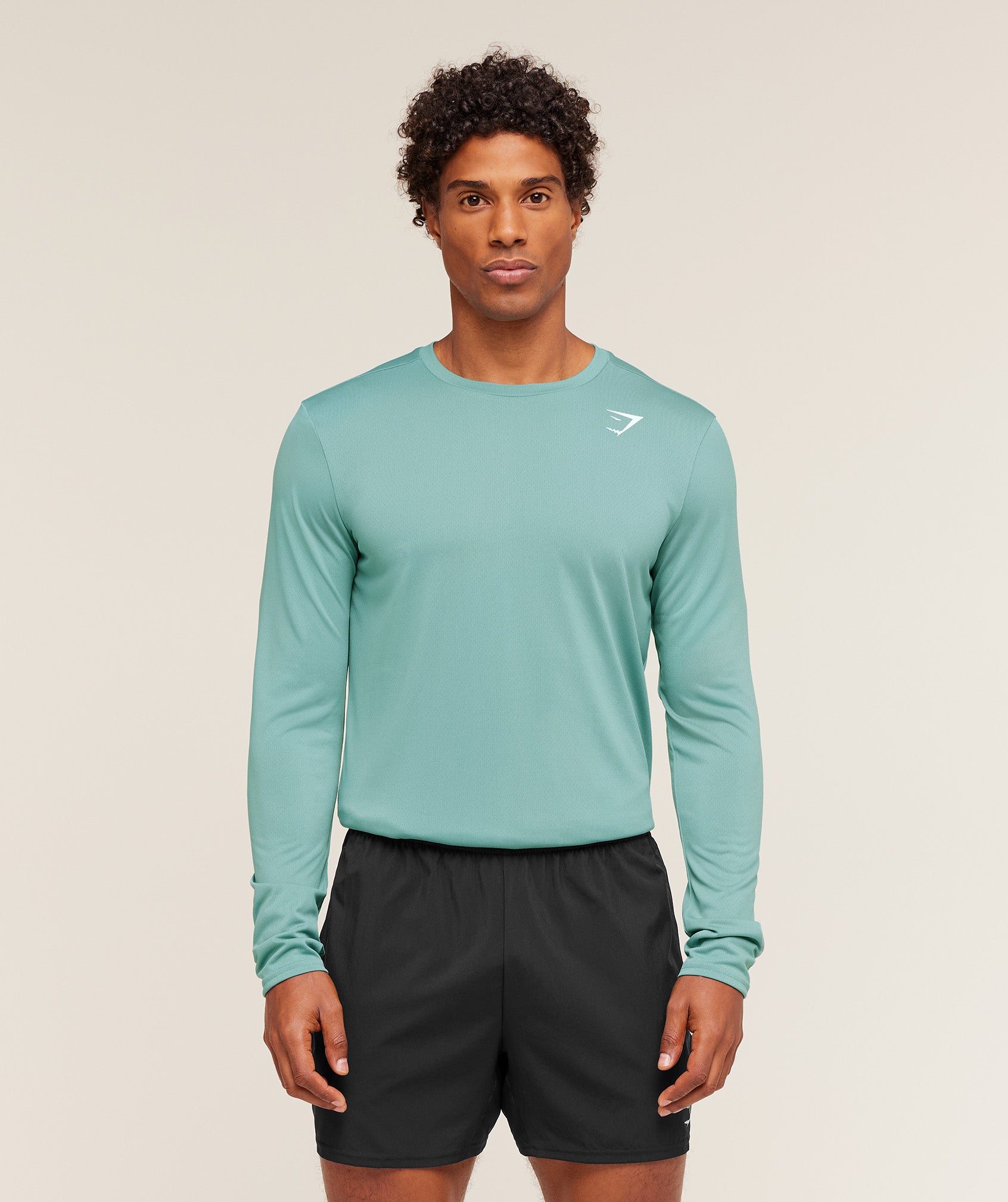 GYMSHARK  - Arrival Long Sleeve T-Shirt