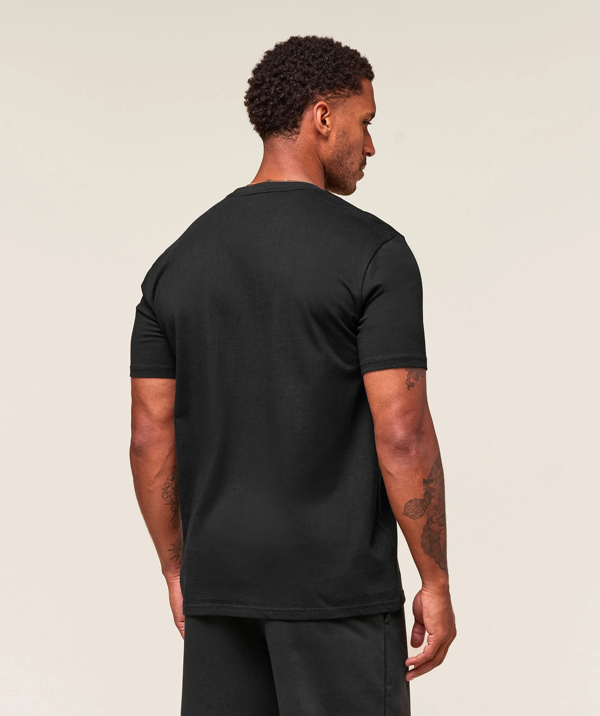 GYMSHARK - Crest T-Shirt