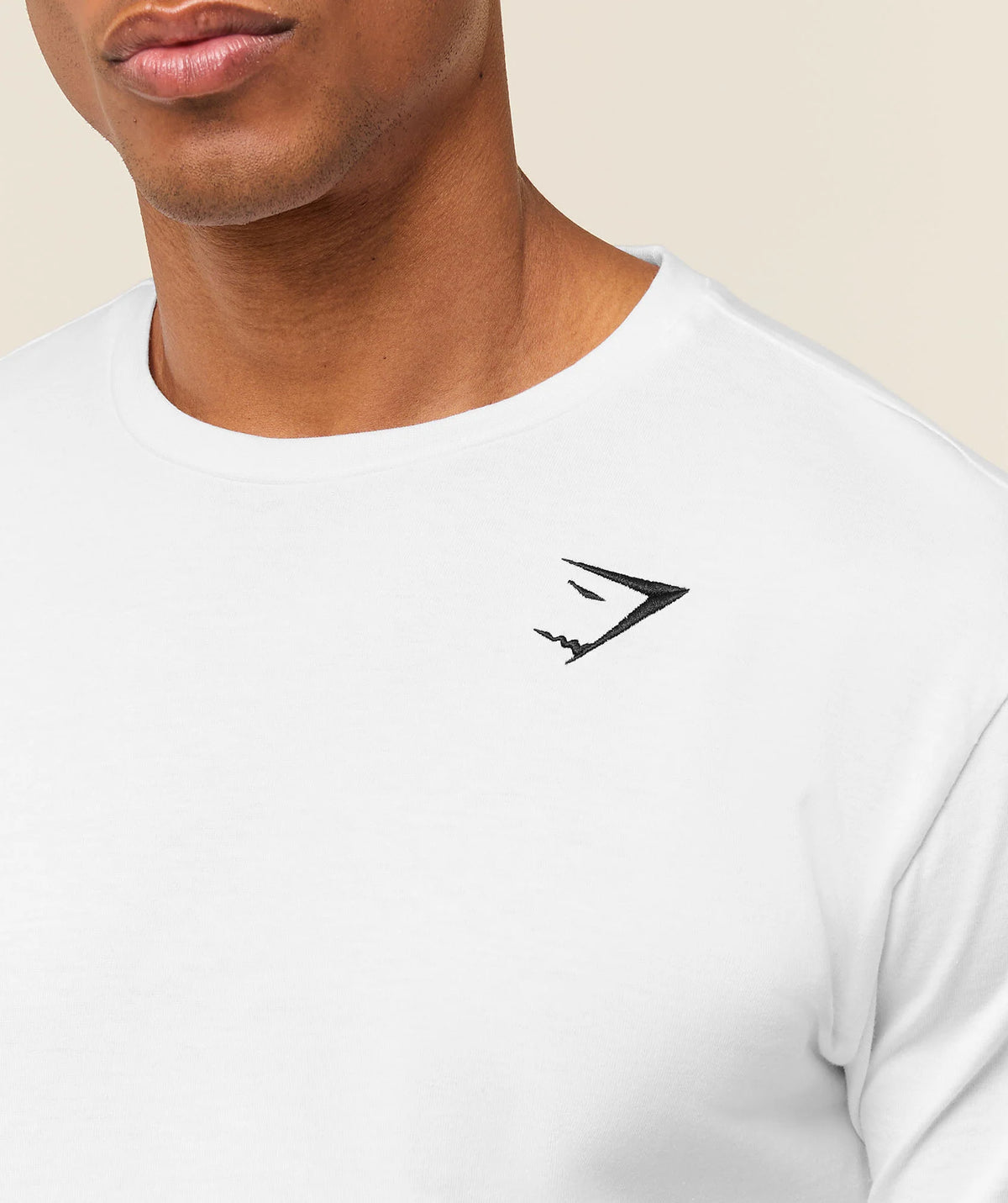 GYMSHARK - Crest T-Shirt
