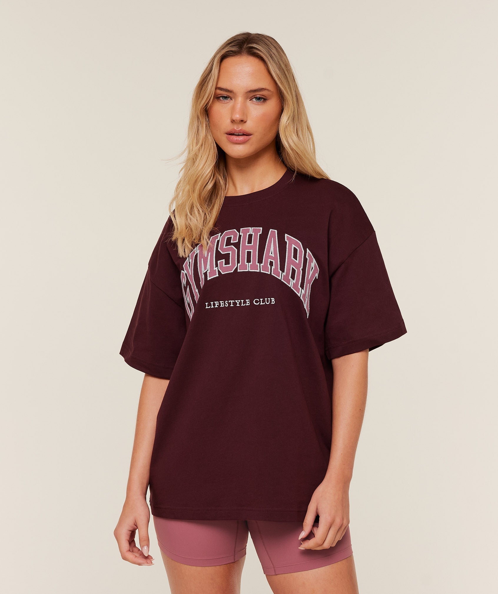 GYMSHARK - Collegiate Graphic T-Shirt
