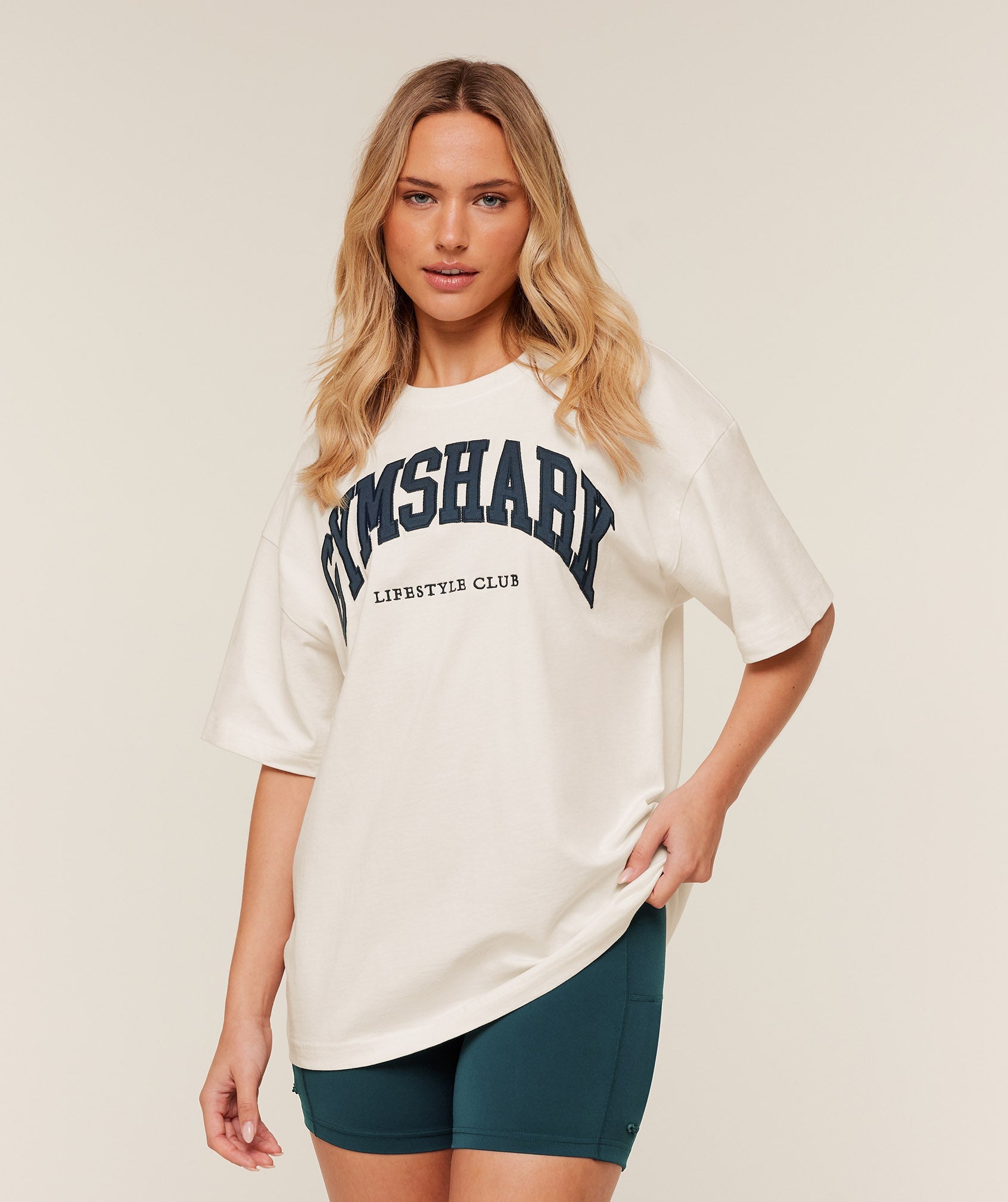 GYMSHARK - Collegiate Graphic T-Shirt