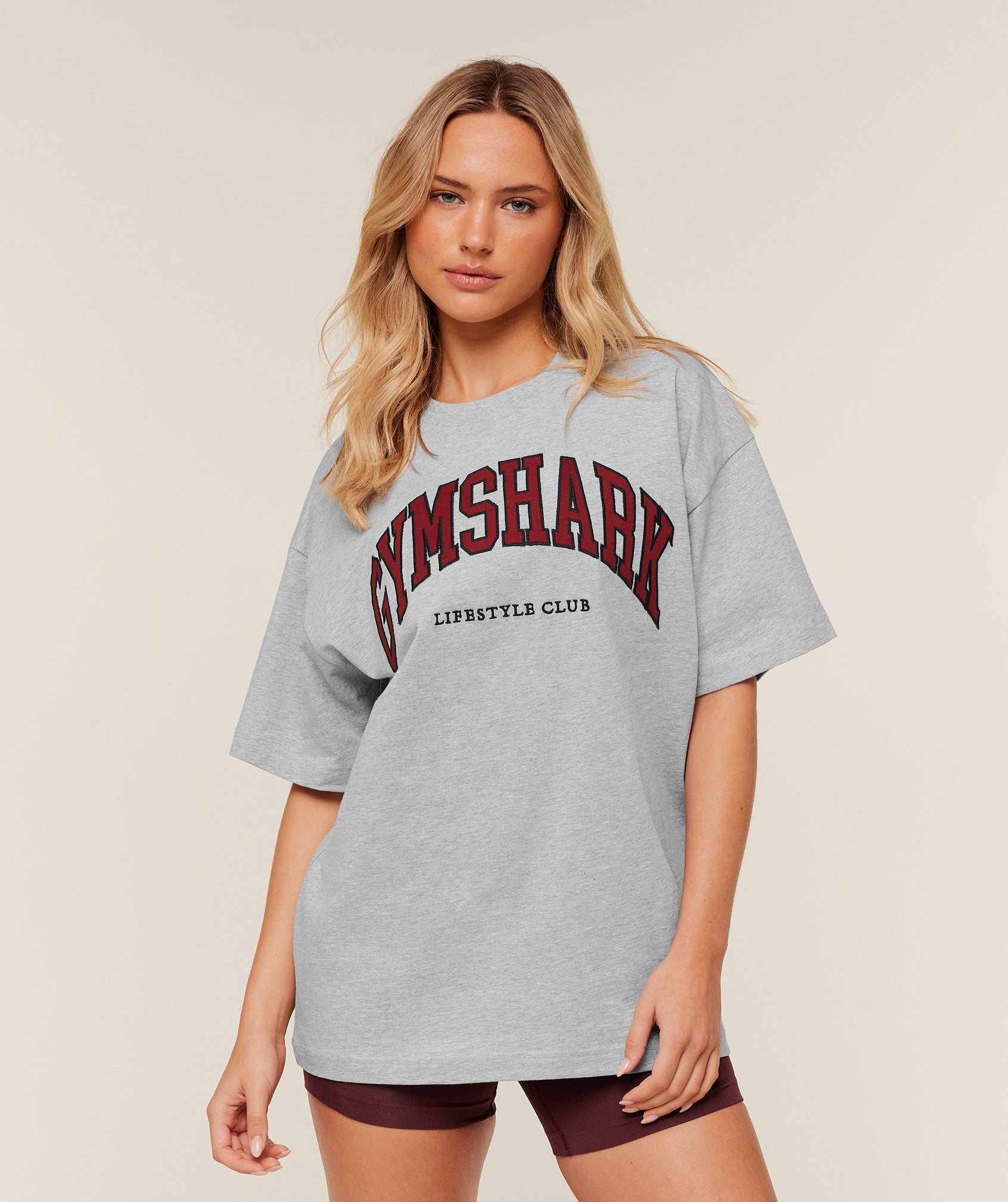 GYMSHARK - Collegiate Graphic T-Shirt