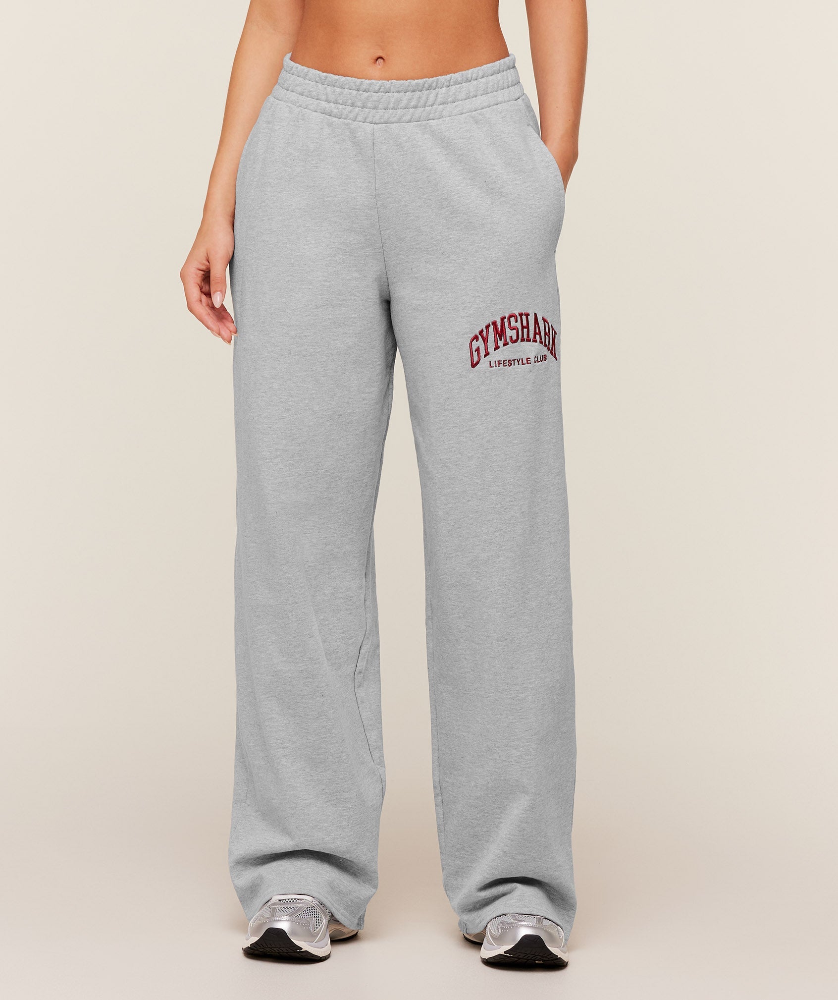 GYMSHARK - Collegiate Graphic Straight Leg Jogger