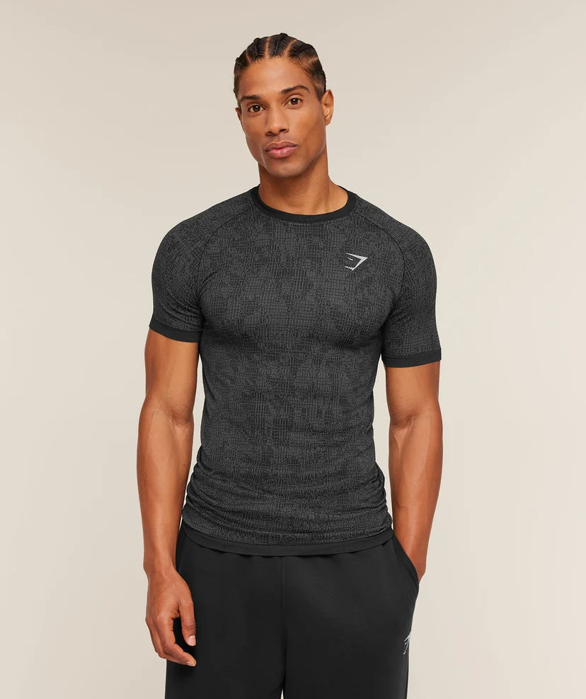 GYMSHARK - Geo Seamless Grid T-Shirt IMMEDIATE