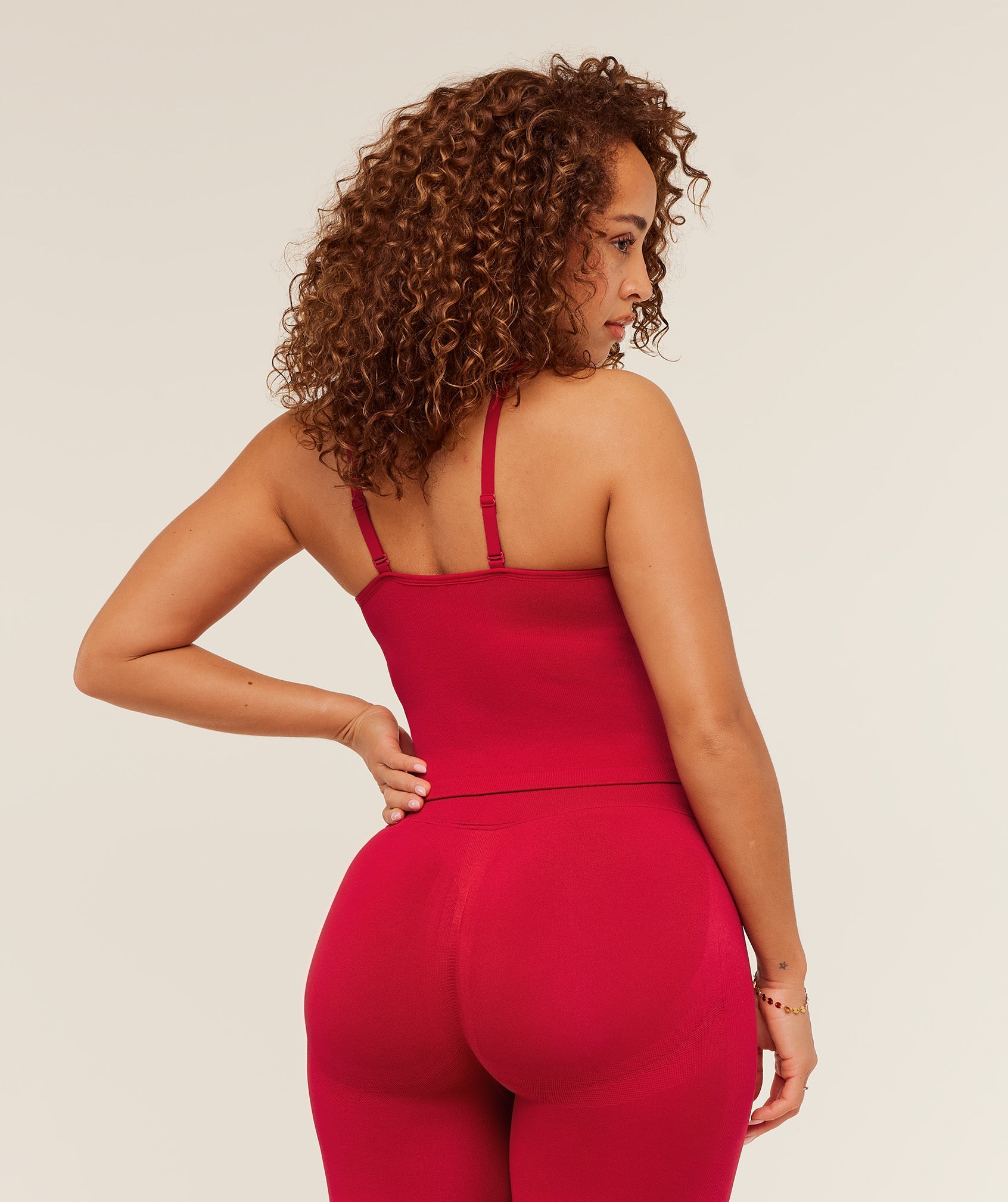 GYMSHARK - Lift Seamless Tank with Shelf