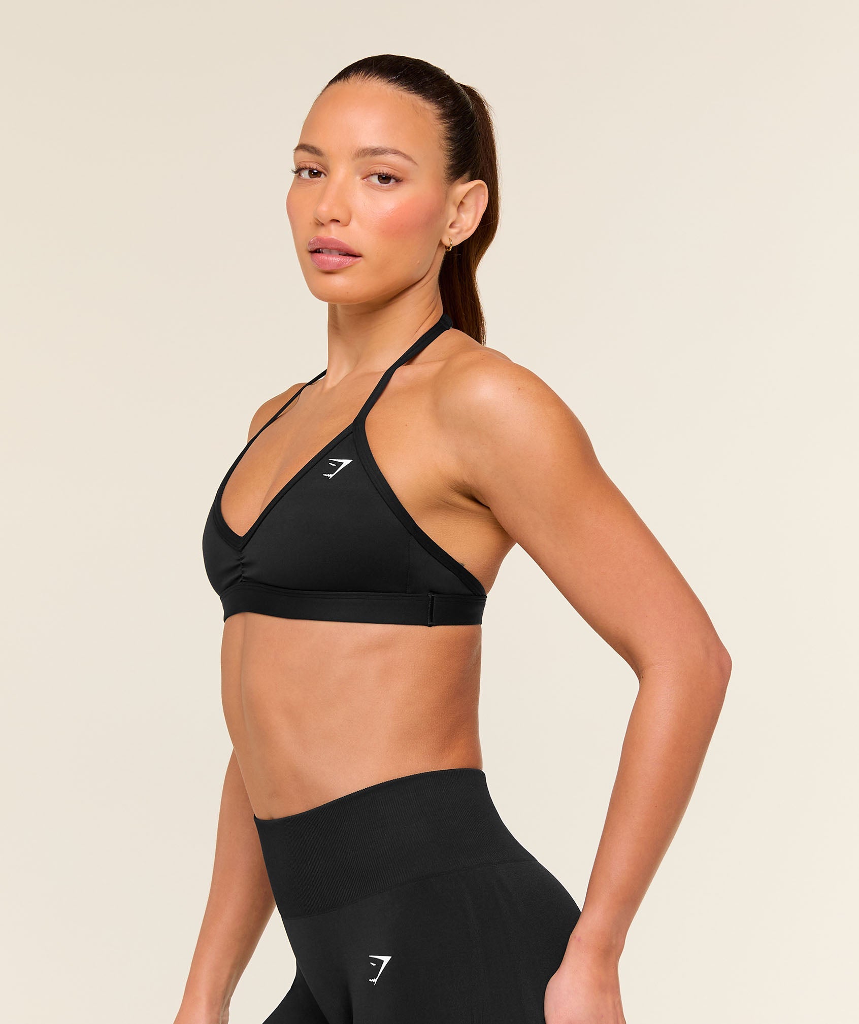 GYMSHARK - Minimal Halterneck Sports Bra