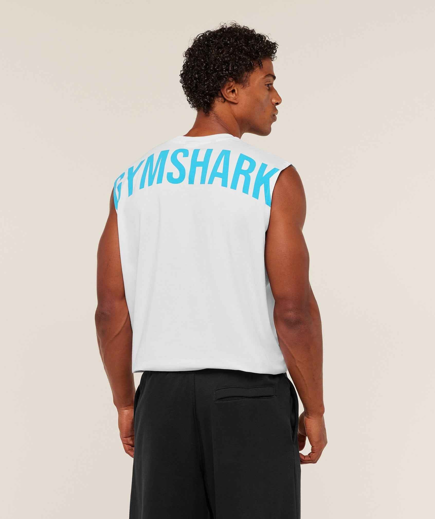 GYMSHARK - Power Cut Off Tank IMMEDIATE