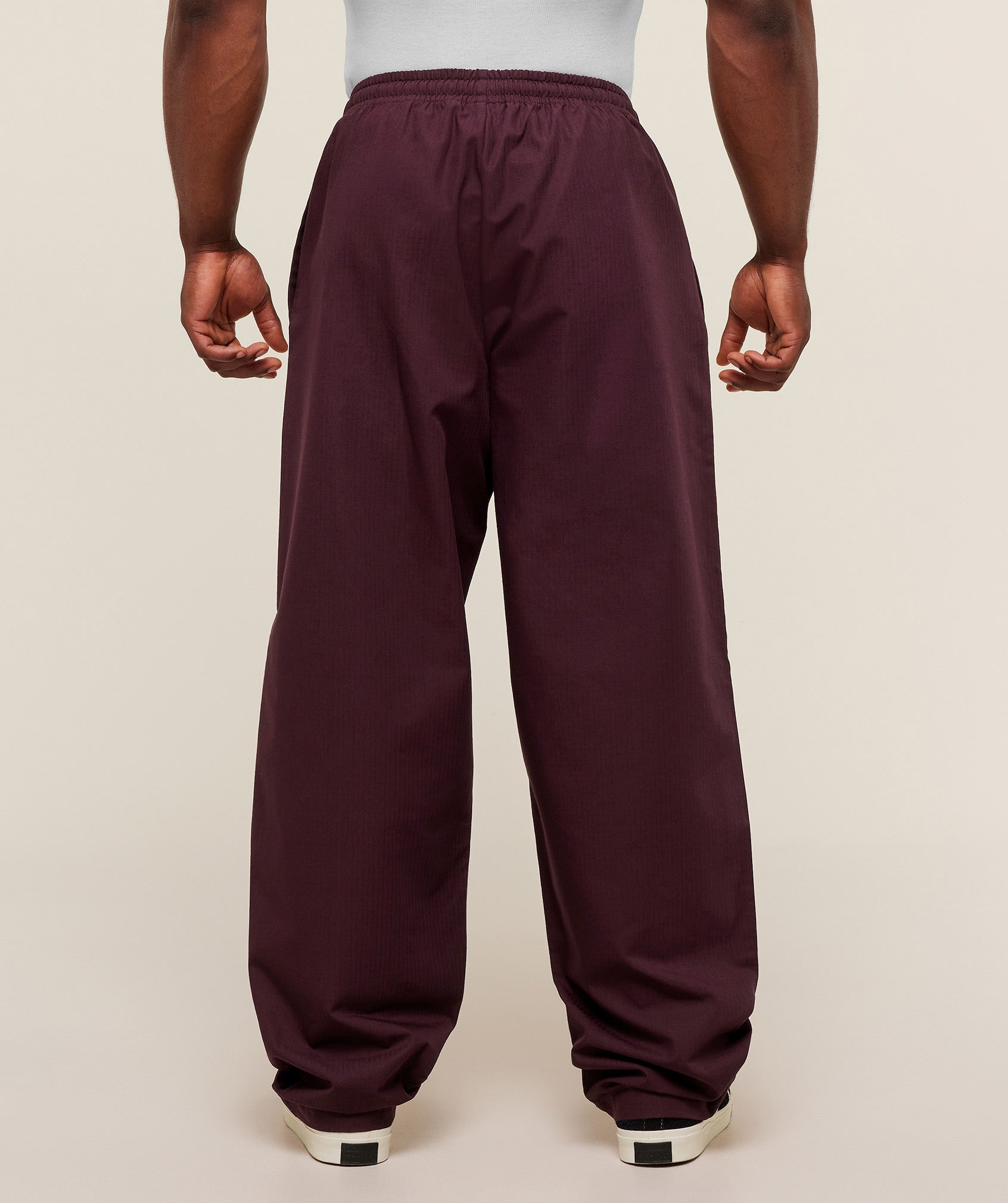 GYMSHARK - Straight Leg Pumper Pants