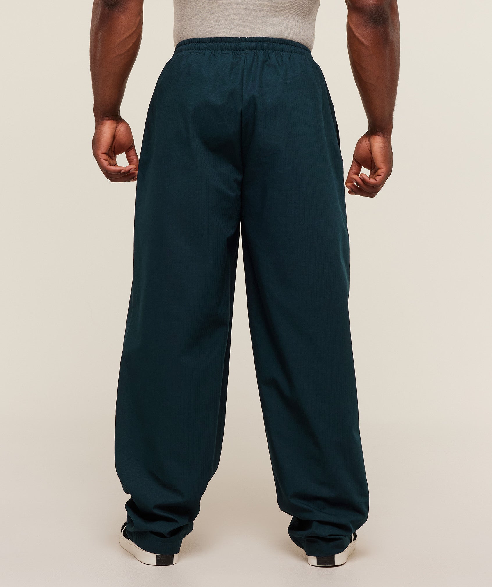 GYMSHARK - Straight Leg Pumper Pants