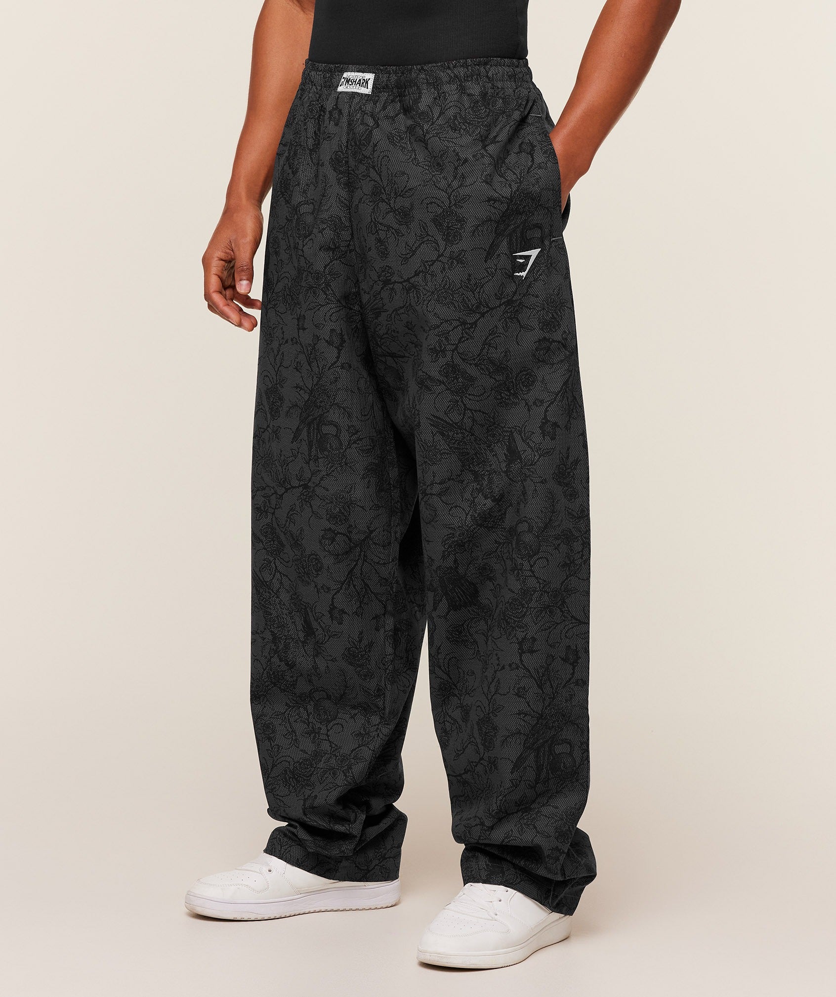 GYMSHARK - Straight Leg Pumper Pants