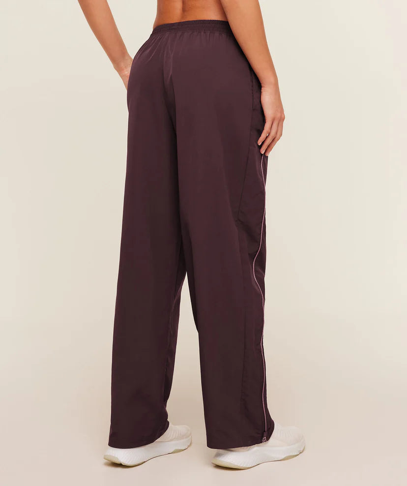 GYMSHARK - To From Pants