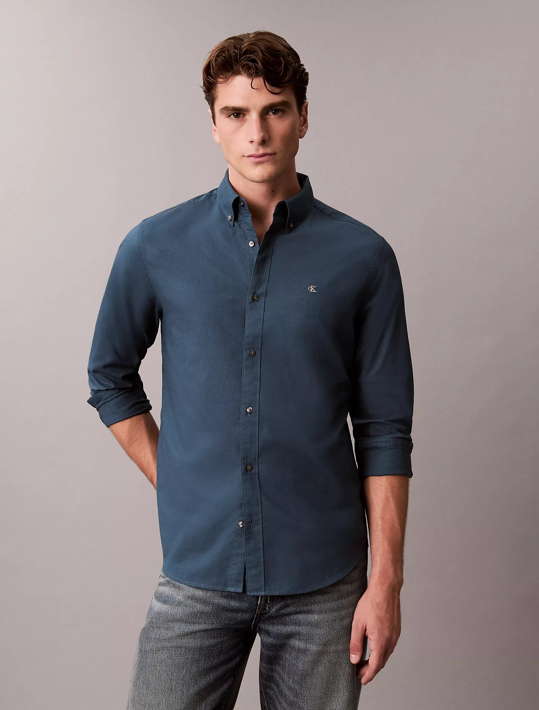Calvin Klein - Solid Oxford Classic Button-Down Shirt