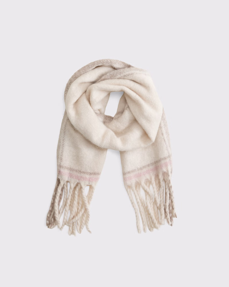 Abercrombie & Fitch - Fuzzy Scarf