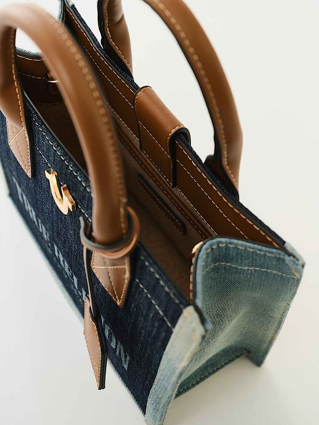 True Religion - DENIM TOTE BAG