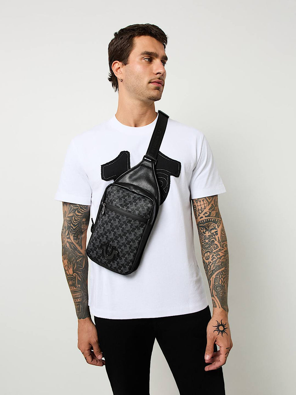True Religion - HORSESHOE MONOGRAM SLING