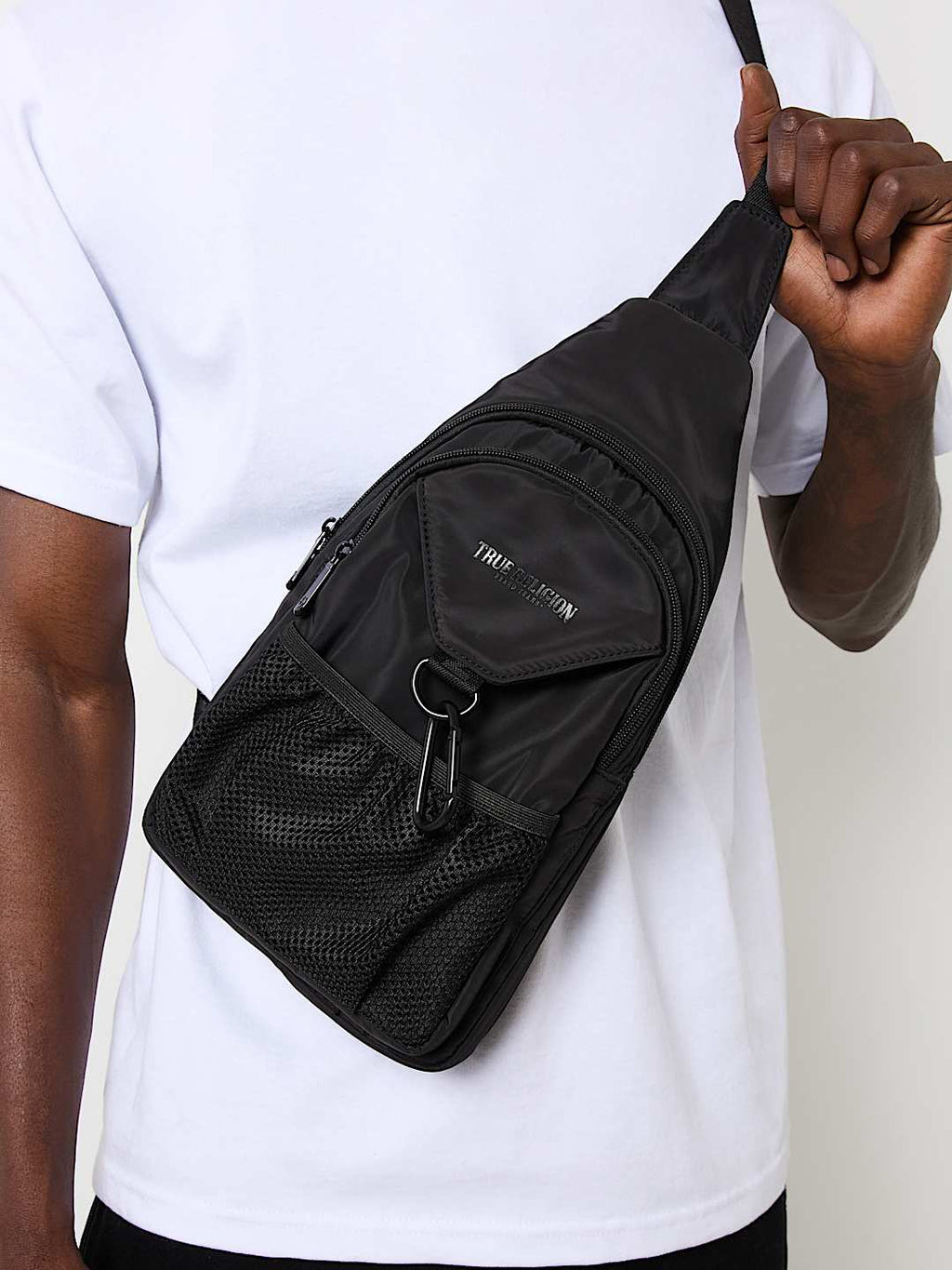 True Religion - TRUE RELIGION SLING BAG