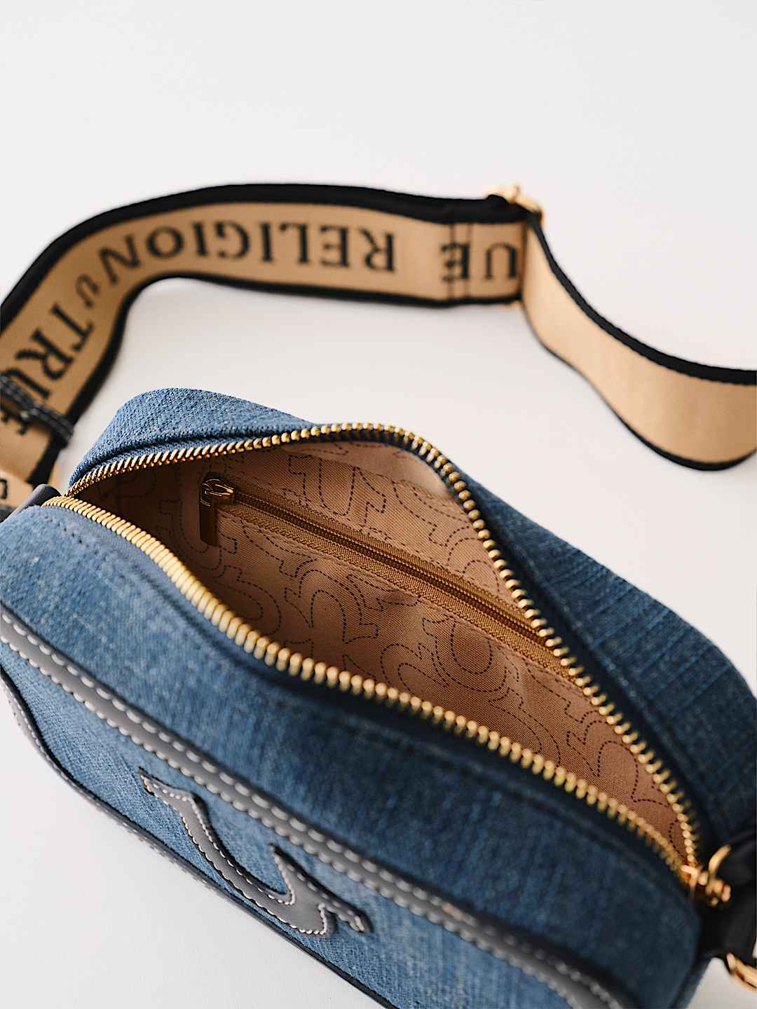 True Religion - DENIM HORSESHOE CAMERA BAG