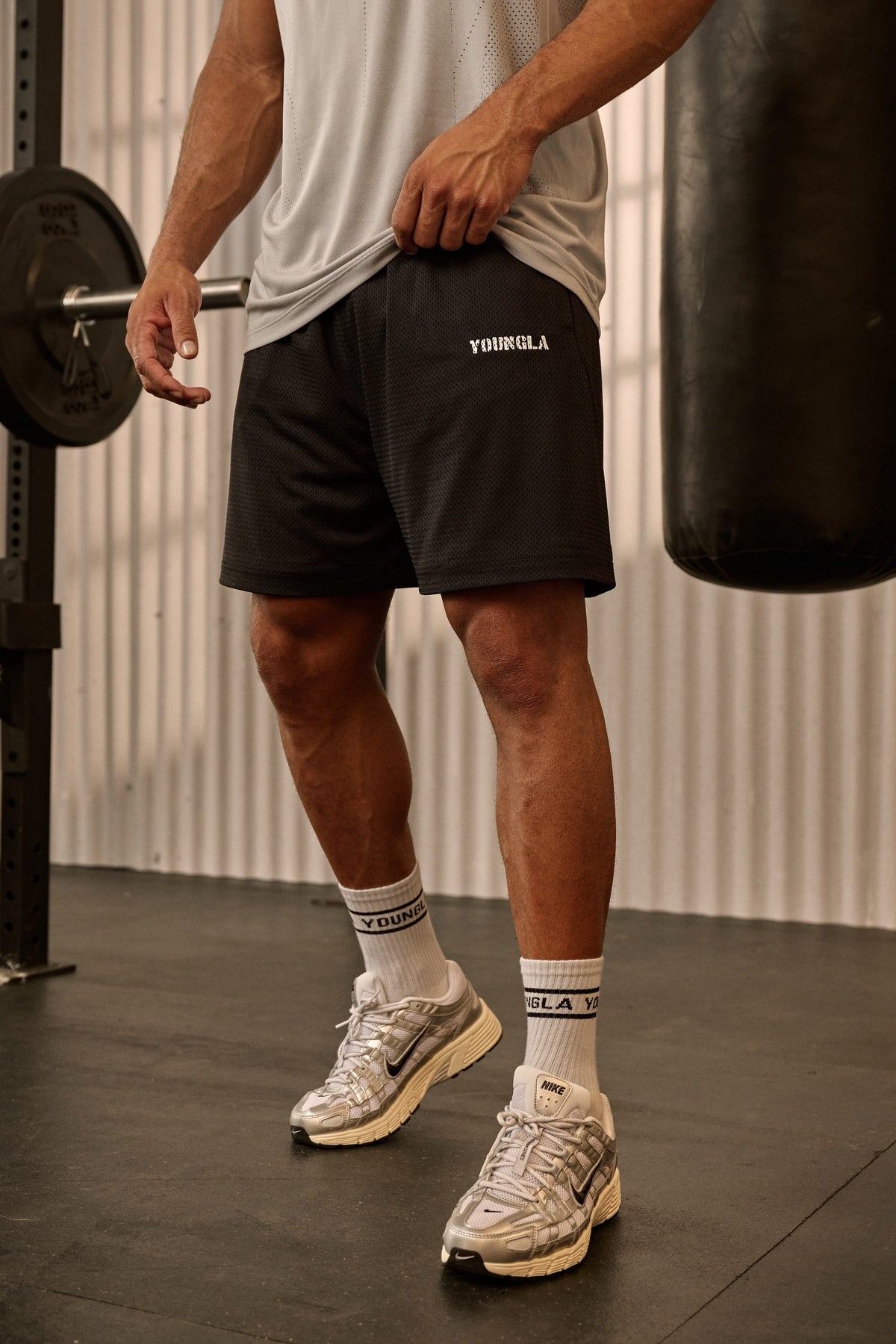 1103 - Aeromesh 7" Shorts — Black