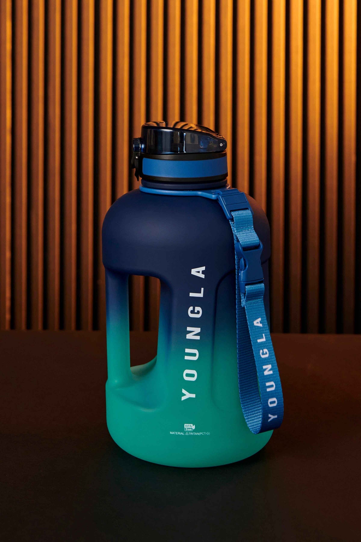 YOUNGLA - 941 - Lah Jug 2.0