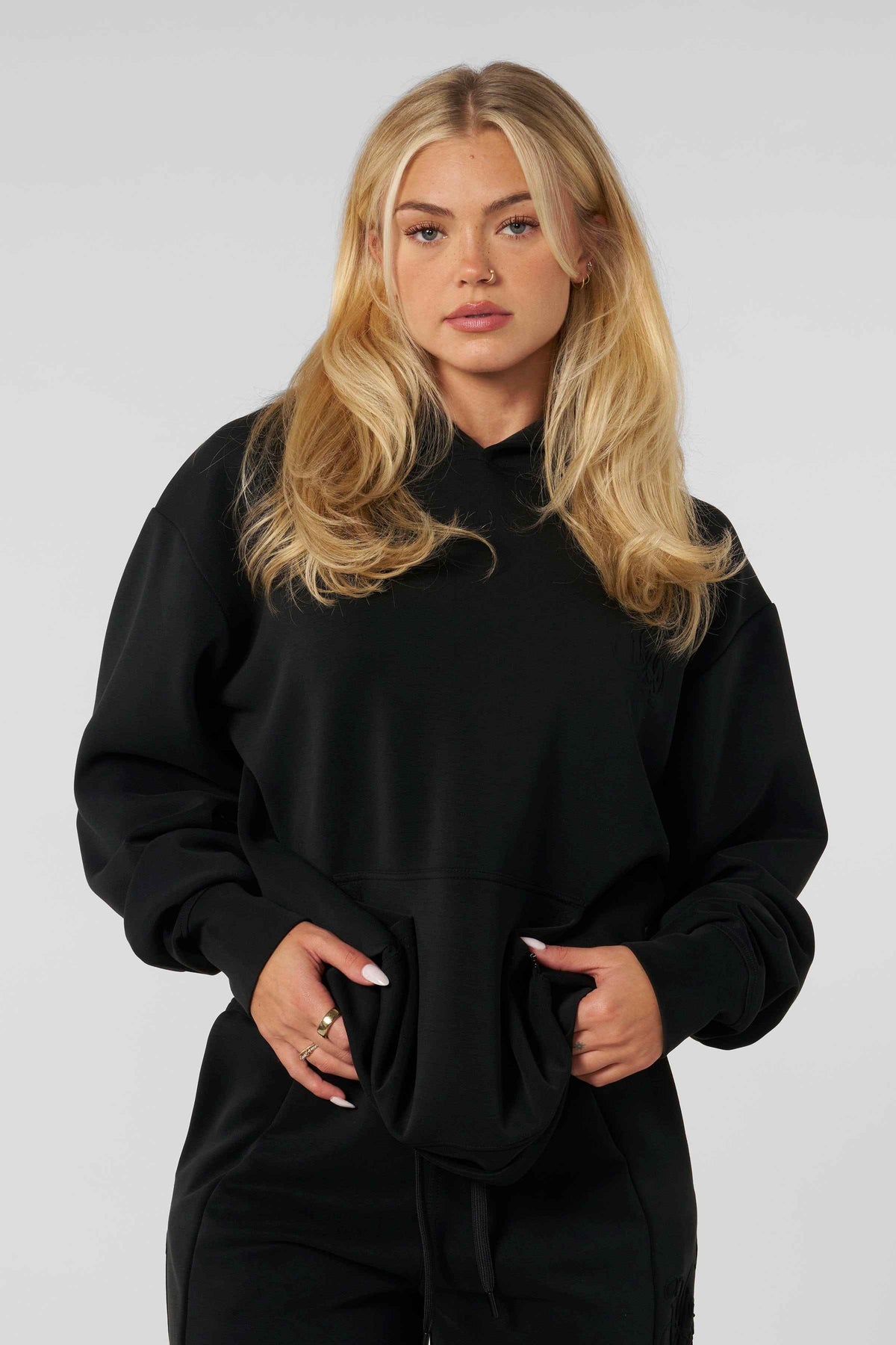 YOUNGLA - W568 - Cloud Hoodie